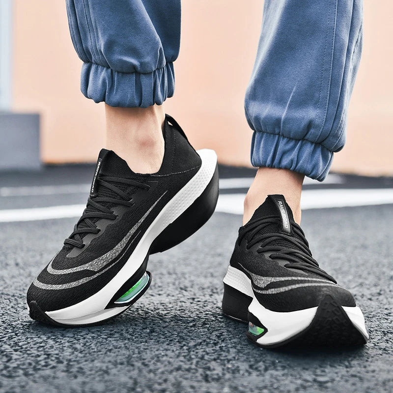 Mens Running Shoes Outdoor Sports Casual Jogging Gym Walking Shoes 2024 New Mesh Comfortable New Couple Sneakers for Women