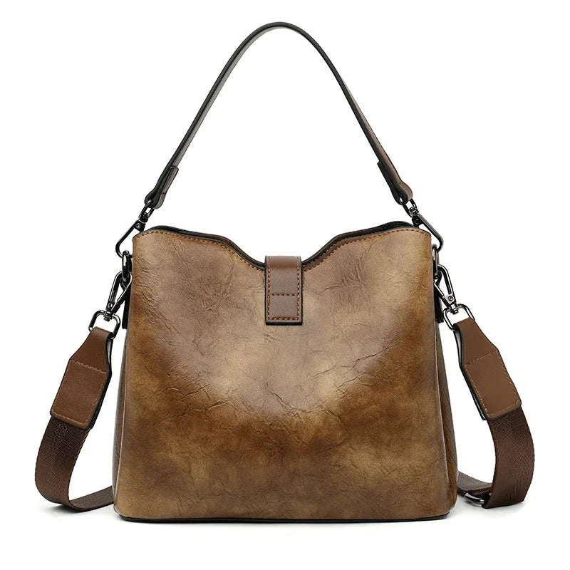 Fashion Bucket Women Casual and Simple Handbag Large Capacity Ladies Cowhide Fashionable Crossbody Tote  Designer Flap