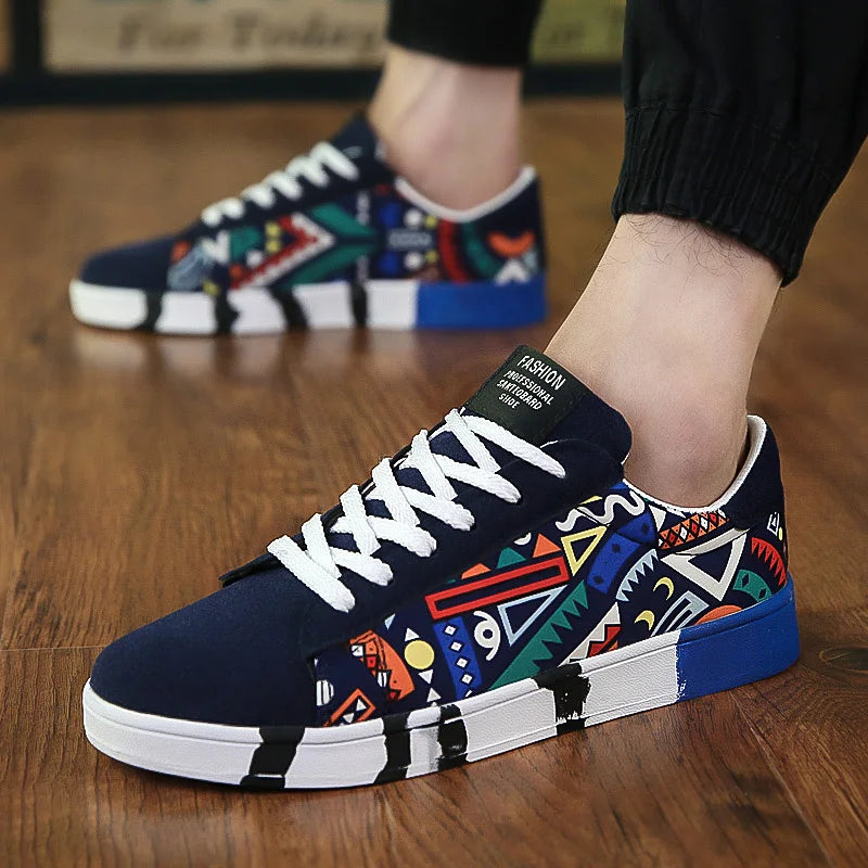 Graffiti Canvas Men's Shoes Outdoor New Men Sneakers Casual Shoes Printing Fashion Flat Vulcanized Shoes Man zapatillas hombre