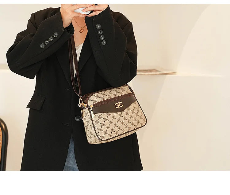 2024 Middle-aged Handbag Four Layer Mobile Phone Purse Old Flower Bag New High-capacity Women's Diagonal Cross Brand Mother Bag