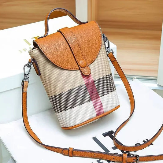 Japanese casual mini canvas women's bag with leather zipper phone bag, single shoulder diagonal cross artistic small square bag