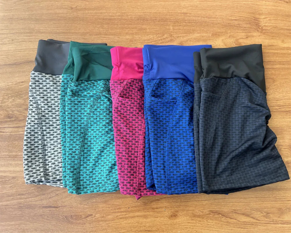 Women elasticity gym shorts with pockets hip lifting running yoga leggings short high waist Breathable quick dry sports shorts
