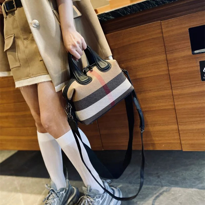 Luxury Brand Designer HandBag 2023 New Women Bag High Capacity Broadband Crossbody Bag Female Casual Fashion Trends Handbag